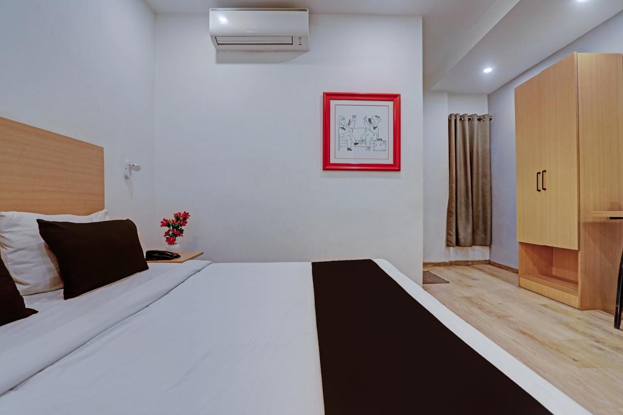Townhouse Near Secunderabad Railway Station, Yashoda Hospital, Patny Centre Dış mekan fotoğraf